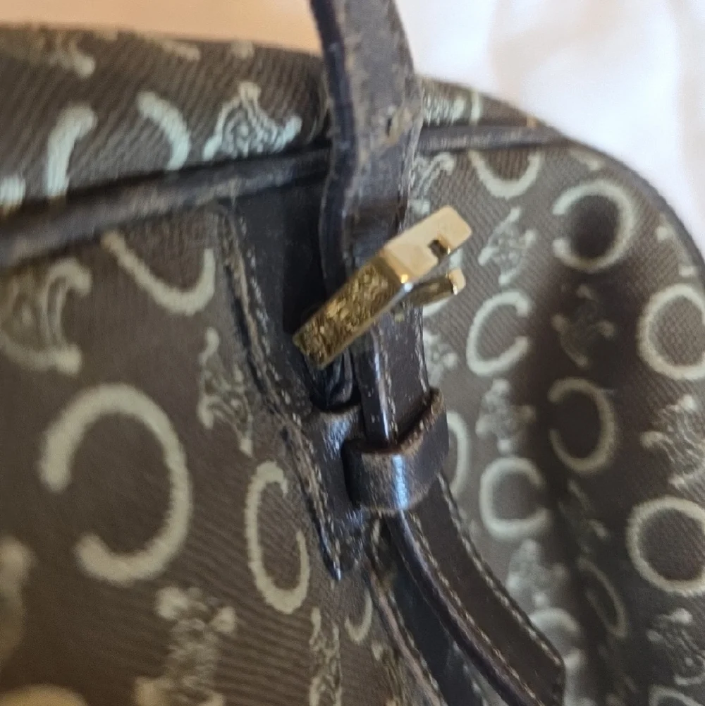 Vintage Celine Tote Handbag in Brown and Cream - Picture 11 of 11